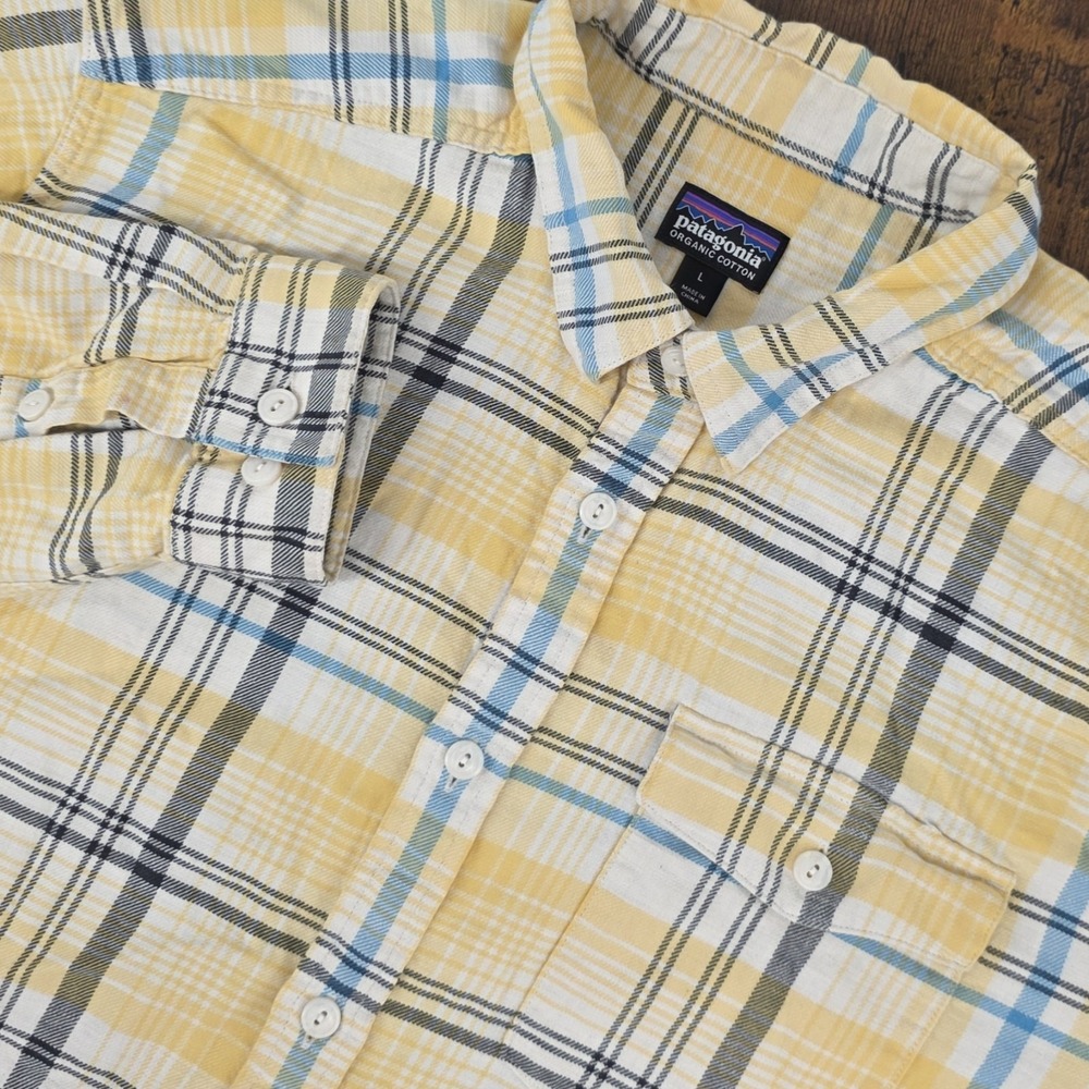 Patagonia Fjord Flannel Long Sleeve Button Up Yellow Blue White Plaid Men's L
